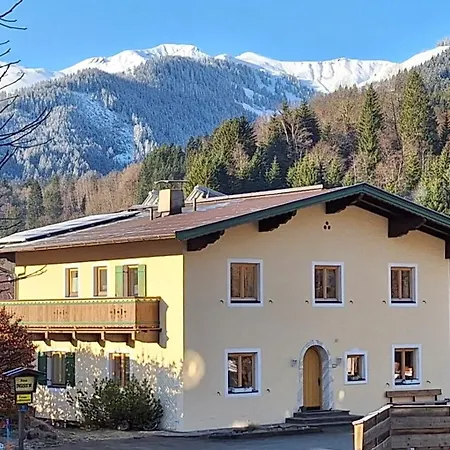 Thuss'n: Family-friendly Alpine Retreat * Kirchberg in Tirol
