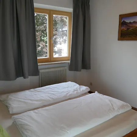 Thuss'n: Family-friendly Alpine Retreat Apartment