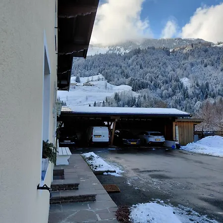 Haus Thussn, Fuer Familien Und Paare Lejlighed